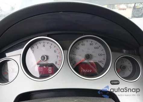 2012 Volkswagen Routan Se z USA, uszkodzony, nr VIN 2C4RVABG0CR194029